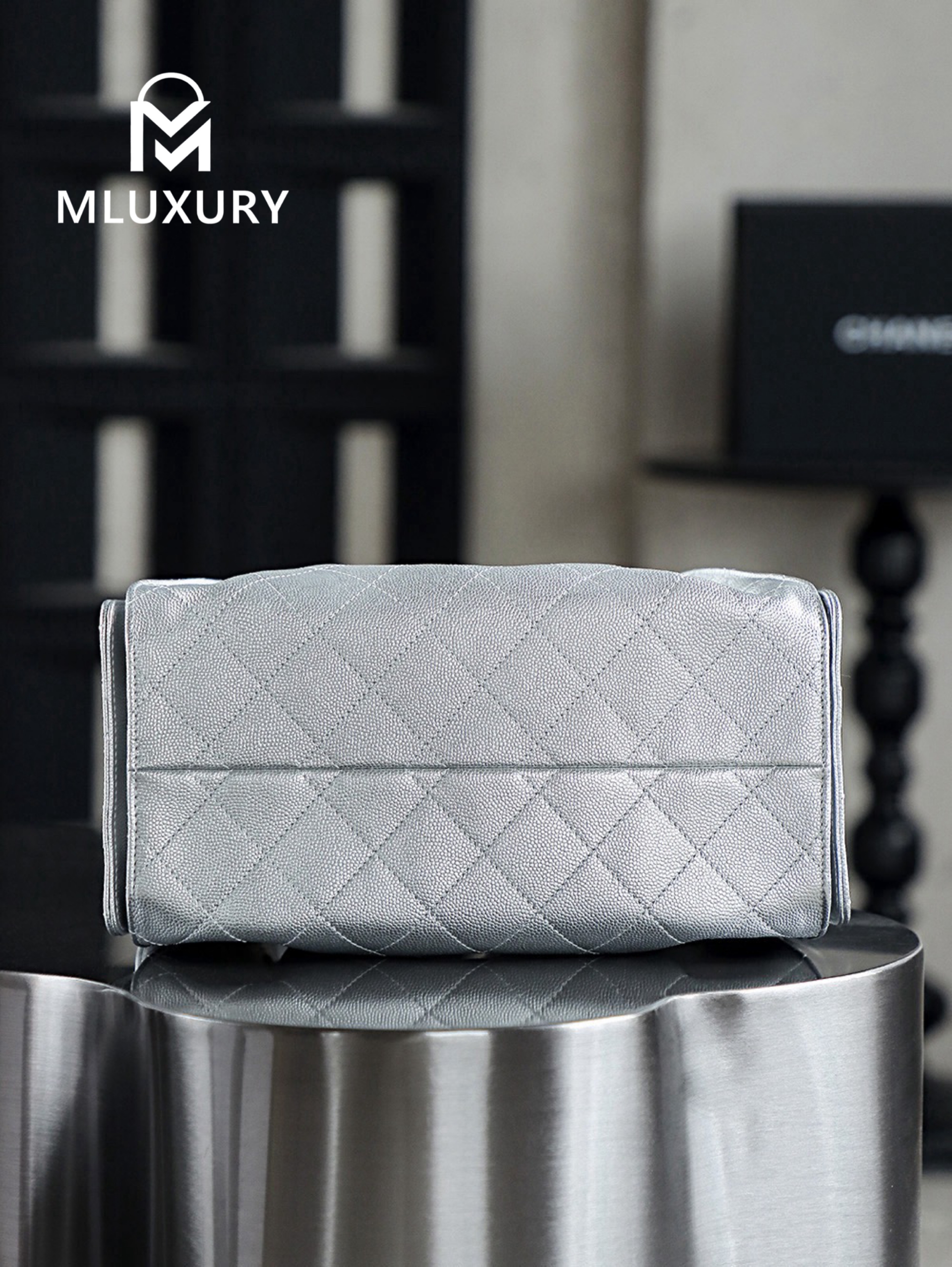 CHANEL 25Bag (Small Size)